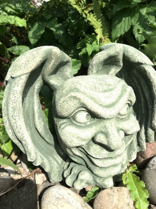 Der Teufel- Gargoyle- Dekoration für die Wand - Steinmonster- mittelalterliche Figuren Garten